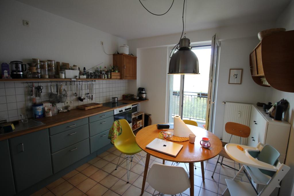 PEMPELFORT EXKLUSIV PARKETT BALKON GROßE WOHNKÜCHE MODERN + HELL SANIERTES WANNENBAD 4. ETAGE - Photo 5