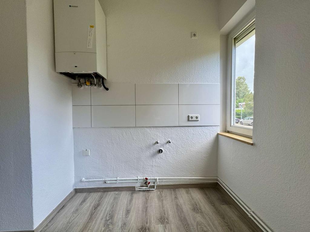 Frisch renovierte 2-Zimmer-Wohnung im Hochparterre – ab sofort bezugsfrei - Photo 1