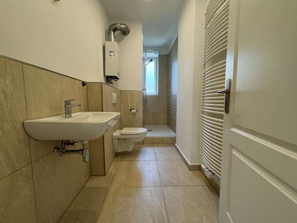 Stilvolle 2-Zimmer-Wohnung mit Balkon – sofort verfügbar in Wilhelmshaven-Heppens - Photo 2