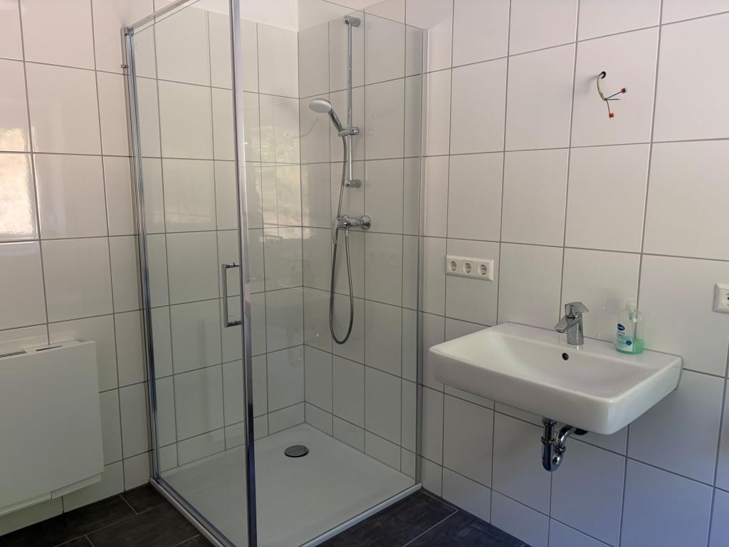 Moderne Erdgeschoßwohnung auf dem Lande - Photo 2