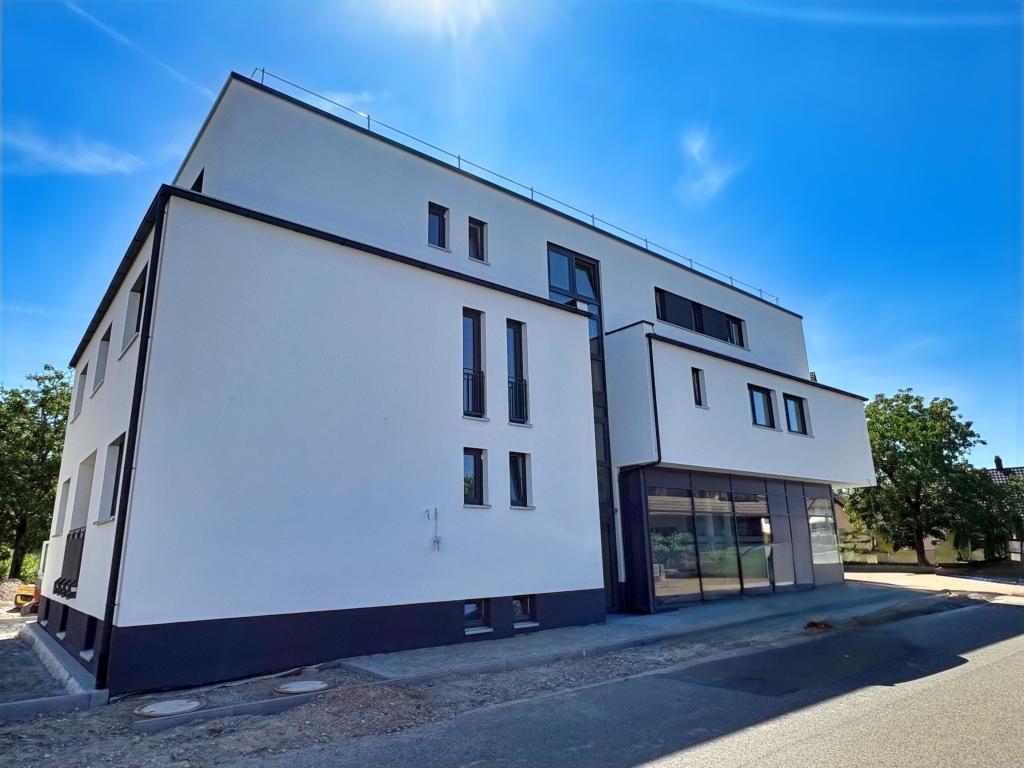 Erstbezug im Neubau: Klimatisierte Komfortwohnung mit Balkon, Lift & Stellplatz in Goldscheuer - Foto 2