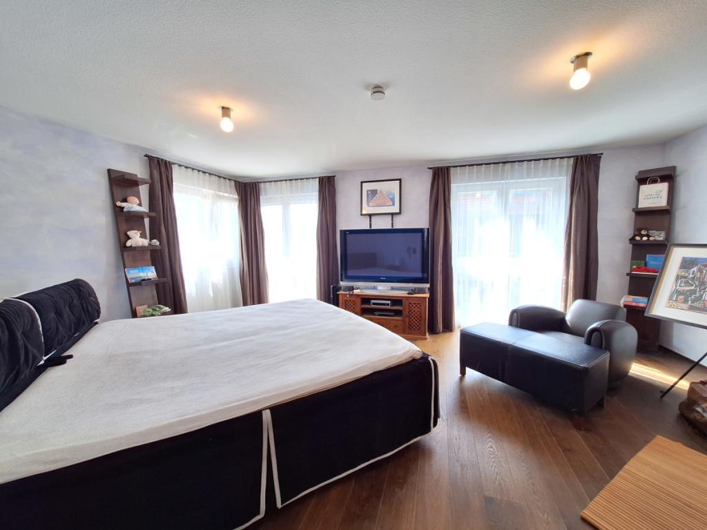 Schlafzimmer OG