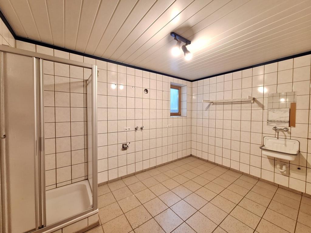 Hauswirtschaftsraum Zwischenebene Erdgeschoss / Kellergeschoss