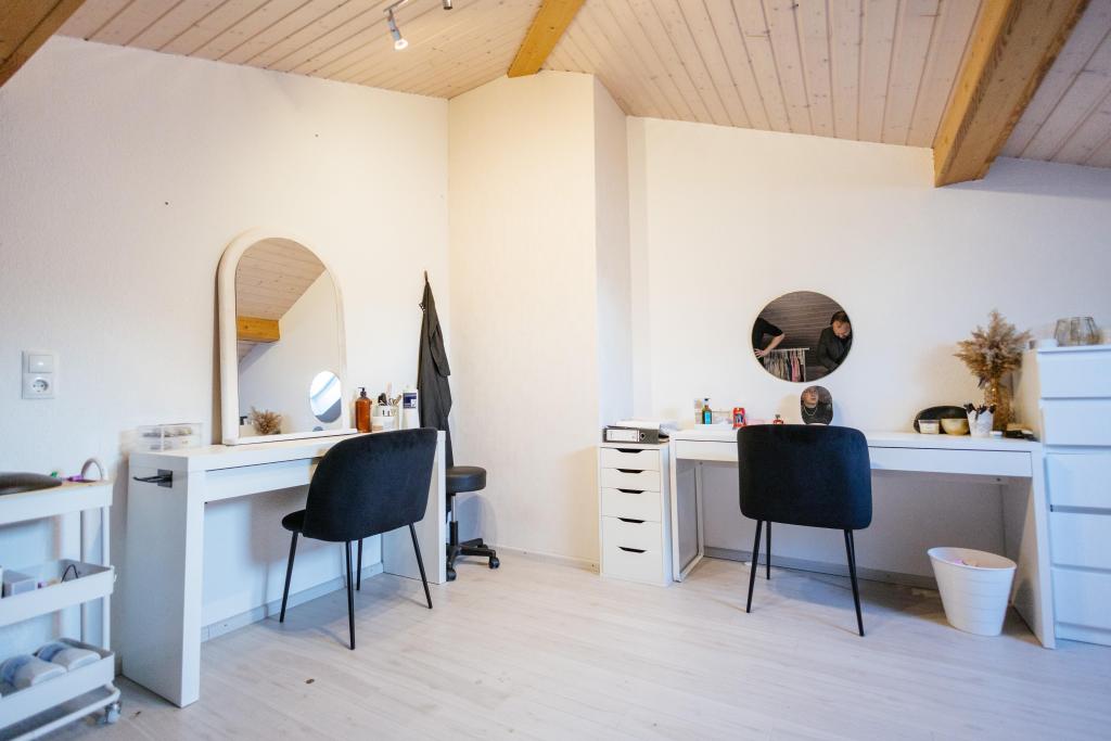 zusätzliches Zimmer DG