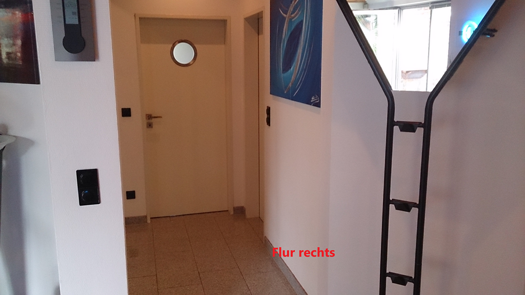 Flur Rechts.png