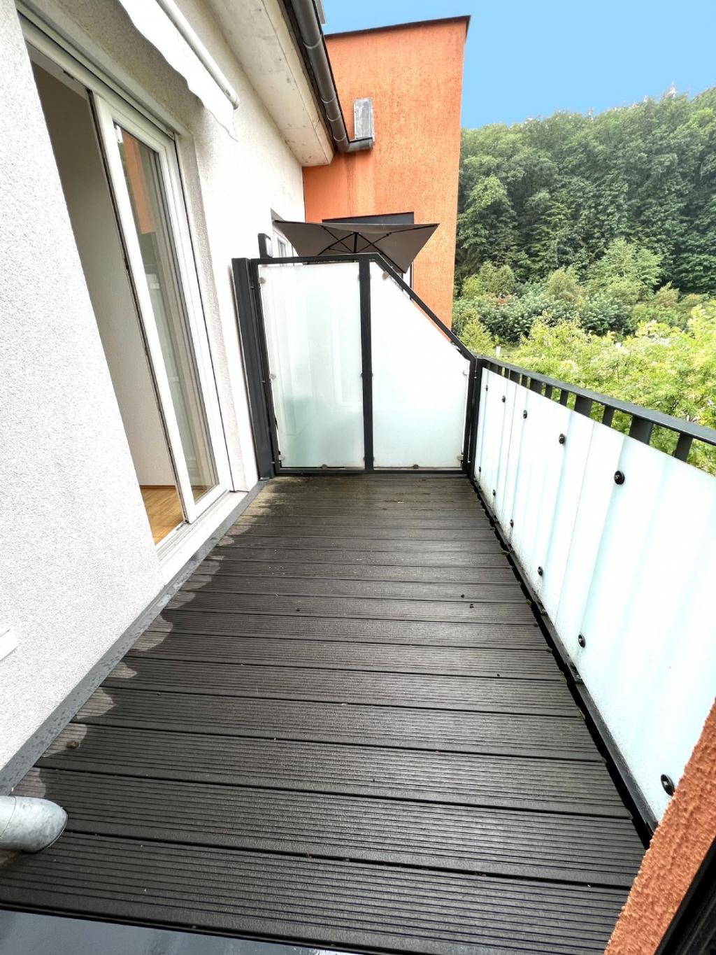 Balkon mit Blick ins Grüne