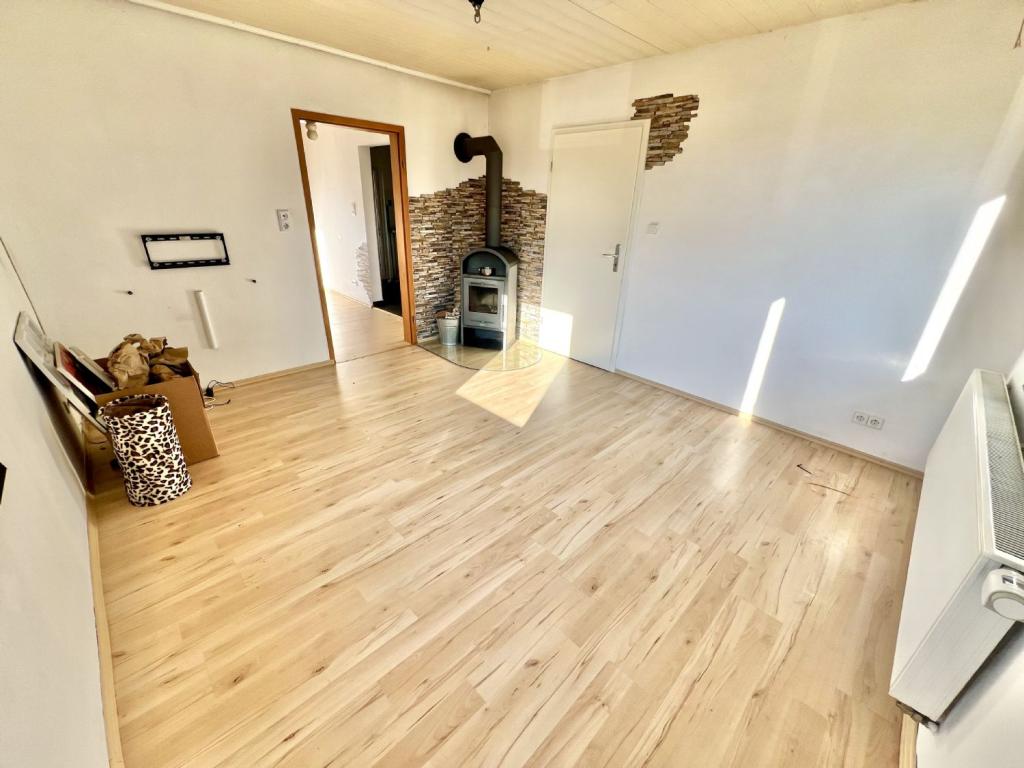 Wohnzimmer mit Schwedenofen