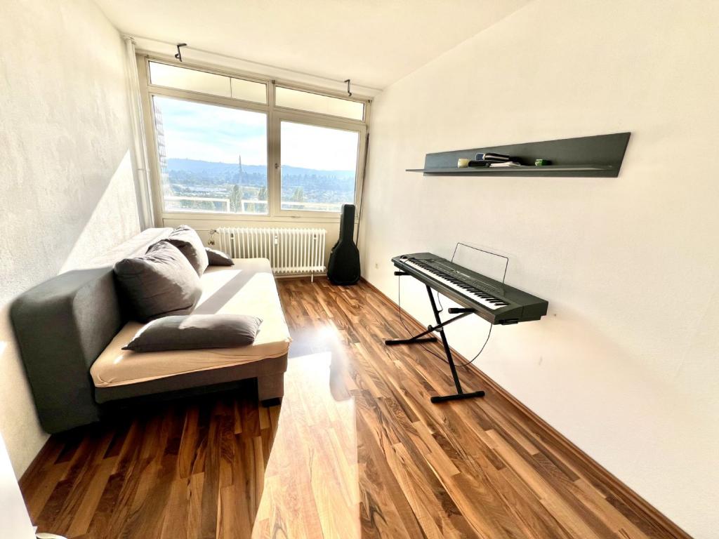 Schlafzimmer 2