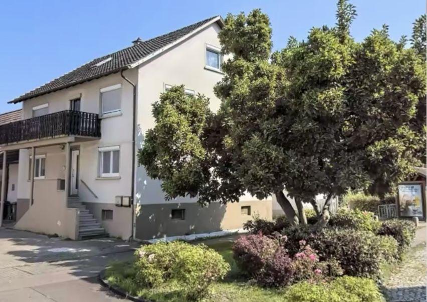 Zweifamilienhaus Ausbaufähig !