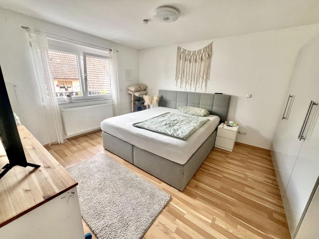Schlafzimmer 1