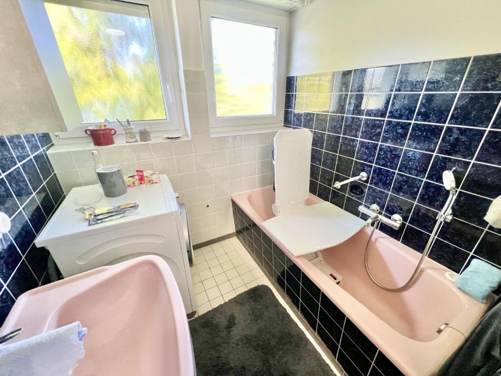mit Badewanne