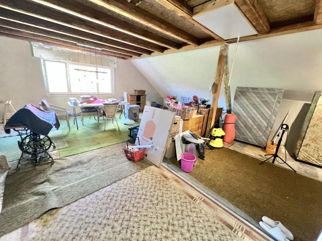 Ausbaufähige Wohnung