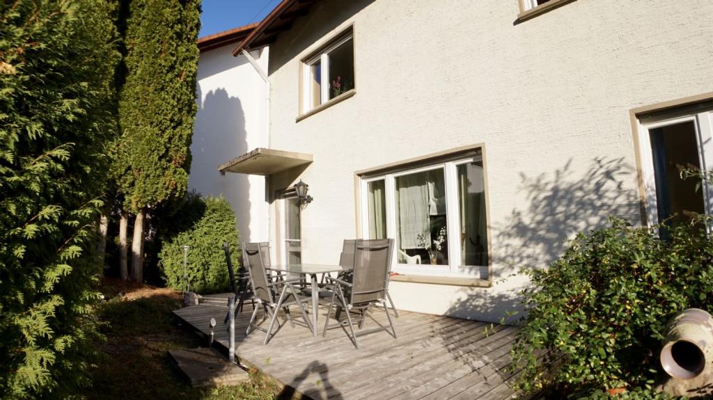 Terrasse Süd Westseite