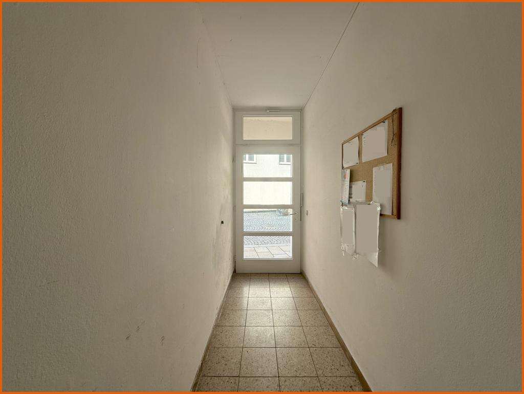 Separater Eingang Wohnung DG