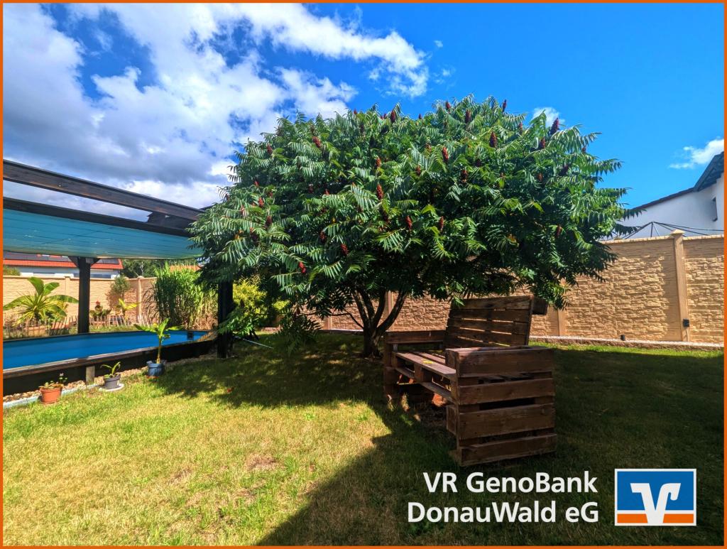 Schön angelegter Außenbereich