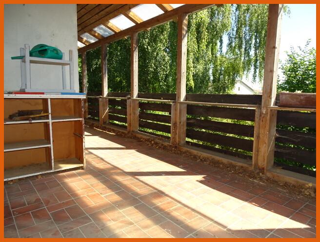 überdachter Freisitz