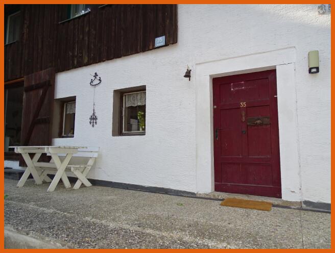 "Gred"Eingang Bauernhaus