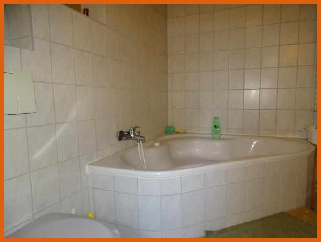 Badewanne 1. OG