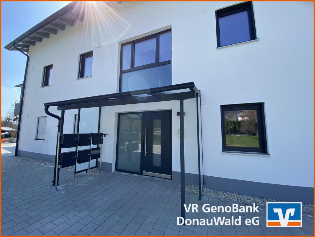 Gepflegter Hauszugang