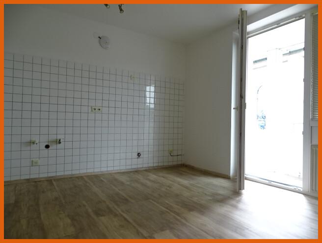 Eine großzügige, renovierte Mietwohnung in Osterhofen mit Balkone und sofortiger Verfügbarkeit! - Foto 2