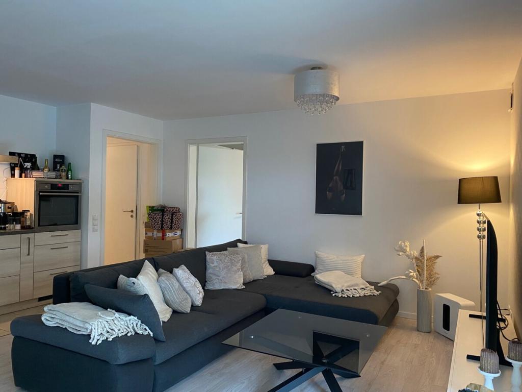 Wohnzimmer zum Schlafzimmer