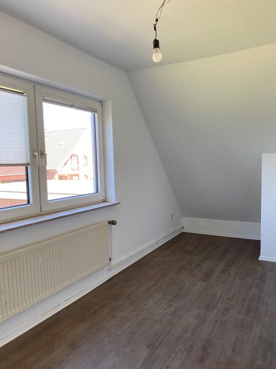 Schlafzimmer 1 OG rechts