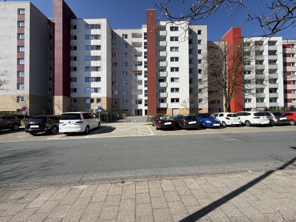 * Erstbezug nach Sanierung, 2 Zimmer Wohnung im 4. OG zu vermieten !!!* - Photo 3