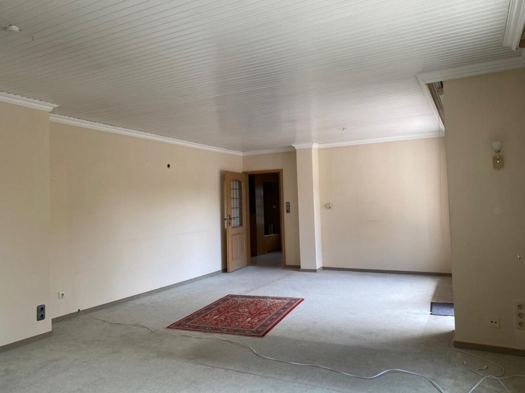 *Schön gelegener Bungalow sucht neue Bewohner mit Kreativität und handwerklichem Geschick !!!* - Photo 1