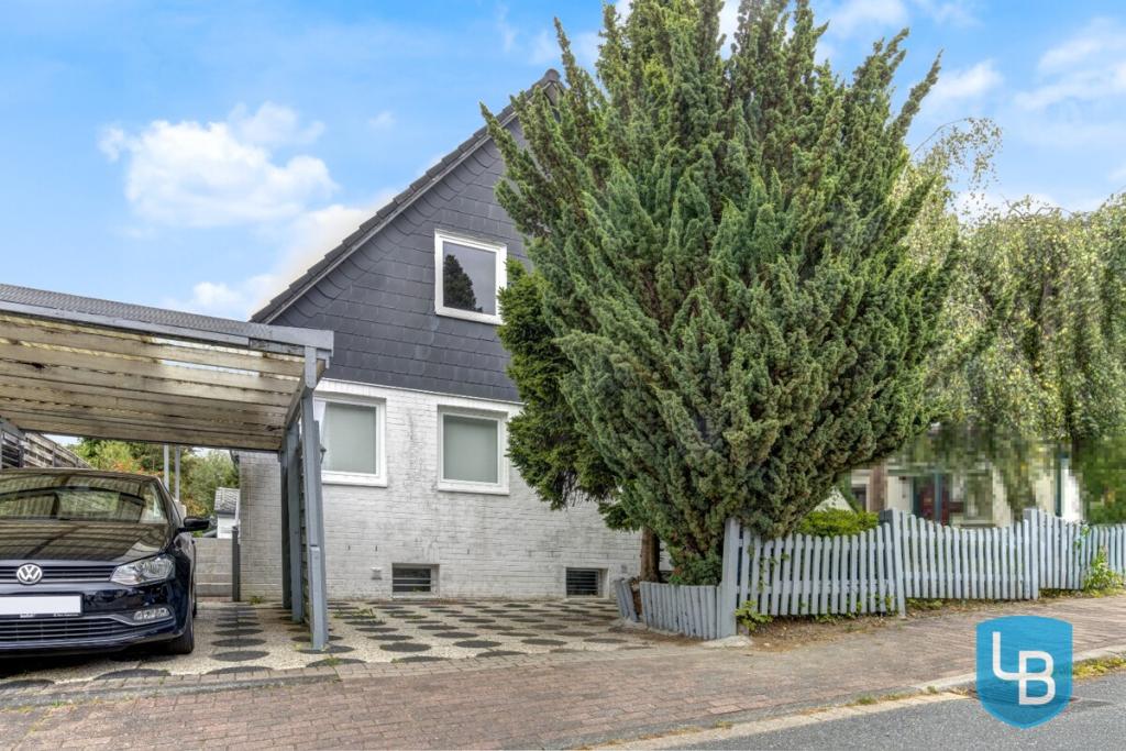 Hausansicht von der Straße