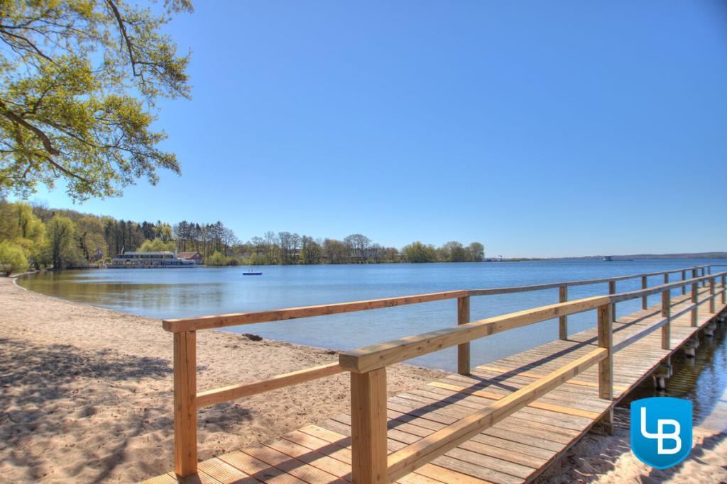 Erstbezug nach Modernisierung: Hochwertig möbliertes 2-Zimmer-Apartment nahe dem Großen Plöner See - Photo 5