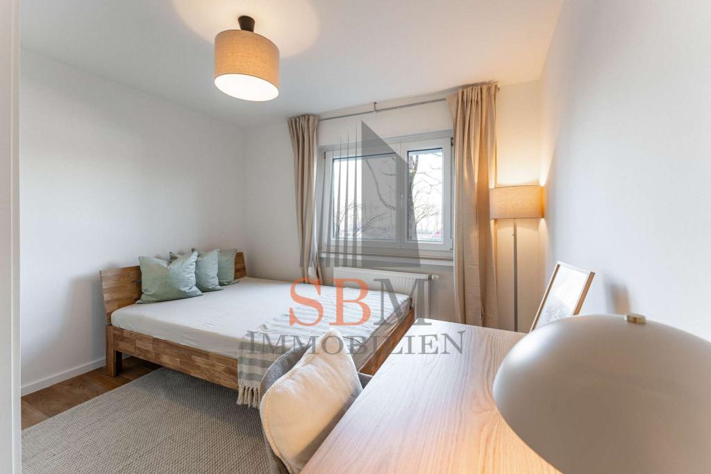 Drei Zimmer in attraktiver 4er-WG in Ramersdorf-Perlach – inklusive privatem Balkon! - Photo 1