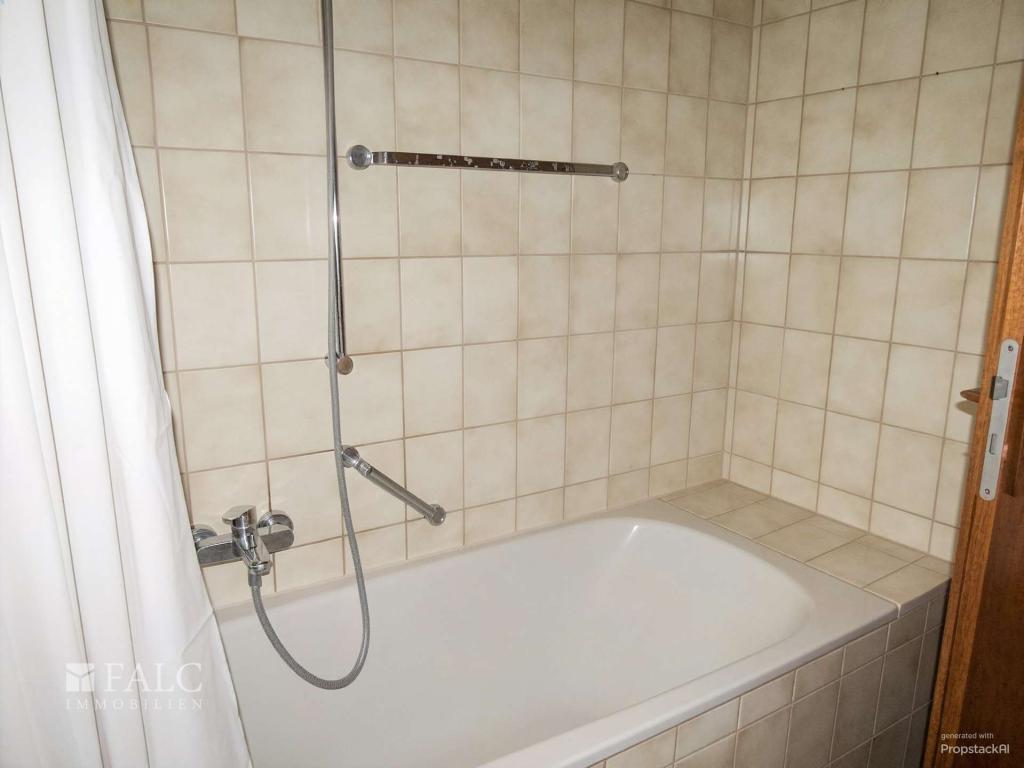 Eine Wohnung in der Innenstadt!! - Foto 2