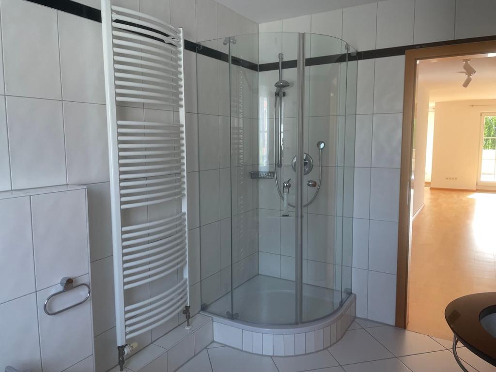 Exklusive 3,5 Zimmer Luxuswohnung mit direktem Bodenseeblick in Nonnenhorn - Foto 4