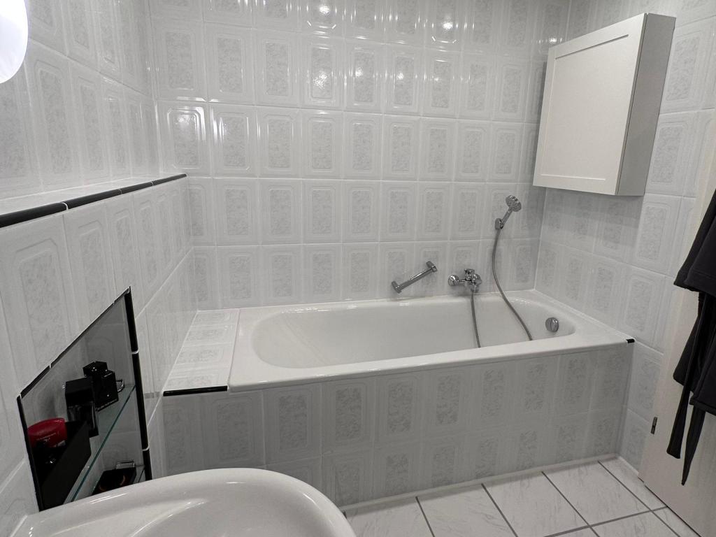 Badezimmer 2