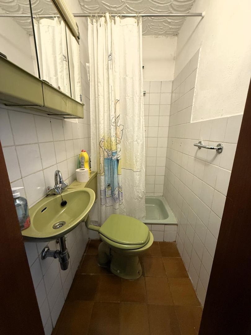 21 Badezimmer 1
