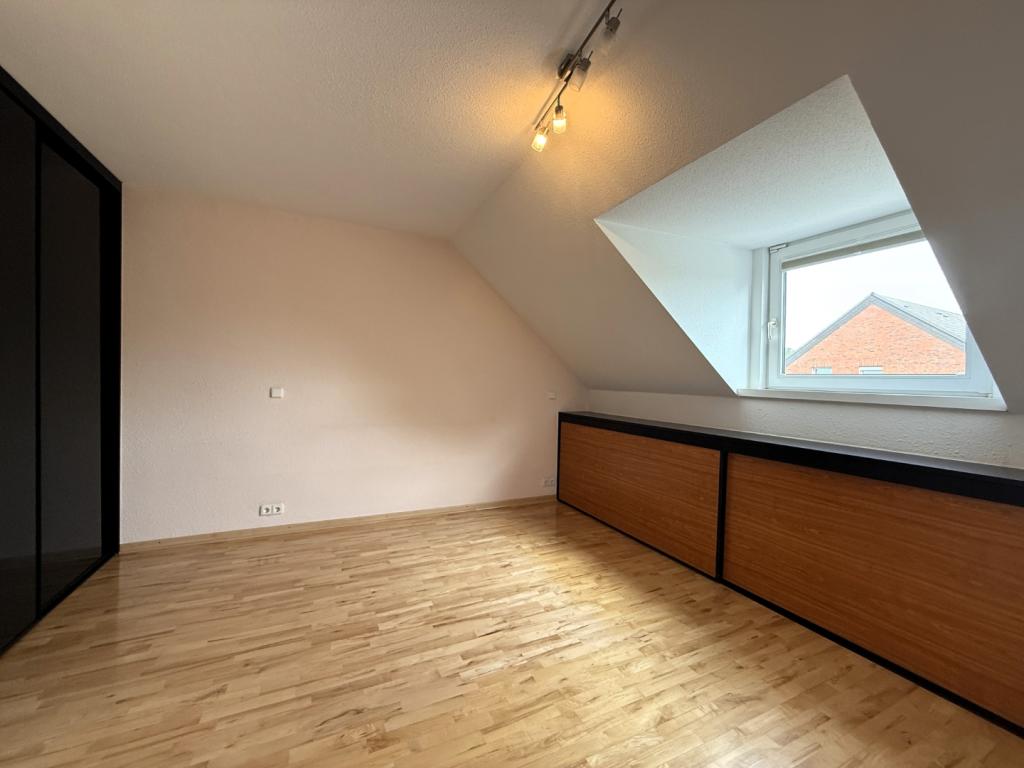 16 Schlafzimmer