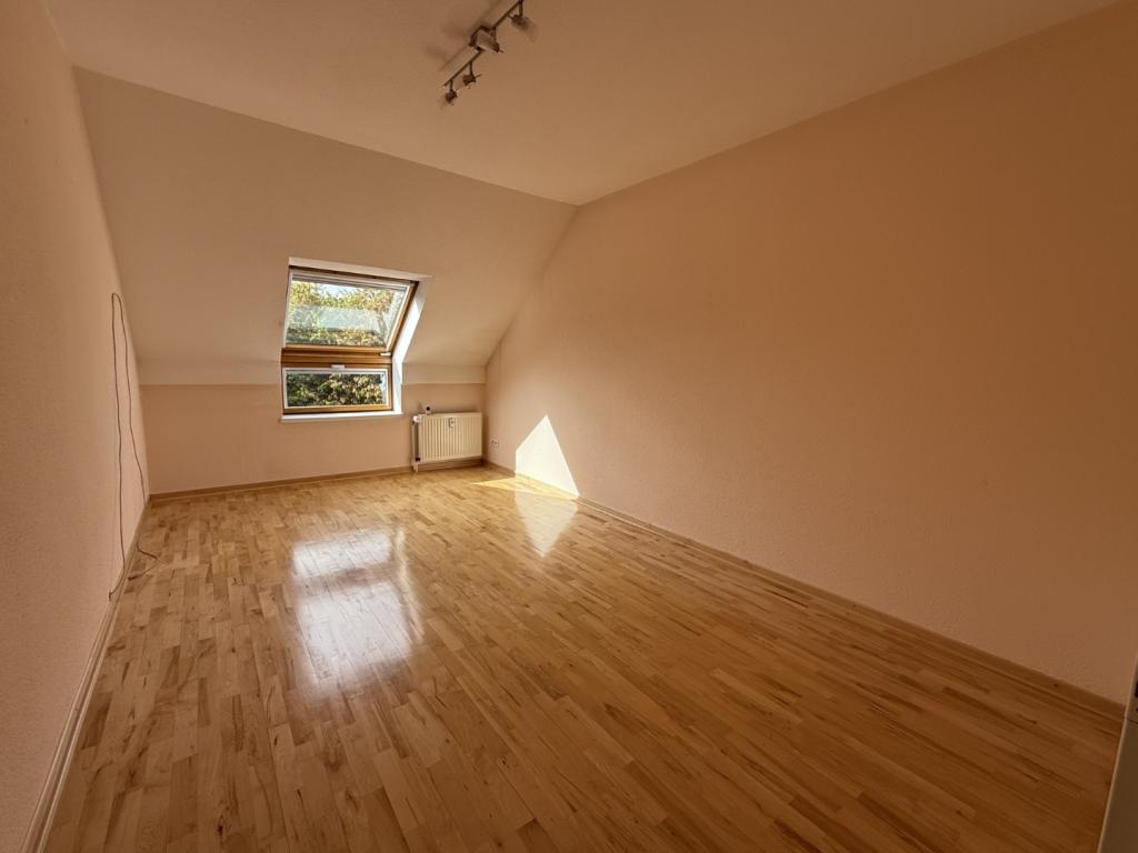 17 Schlafzimmer 2