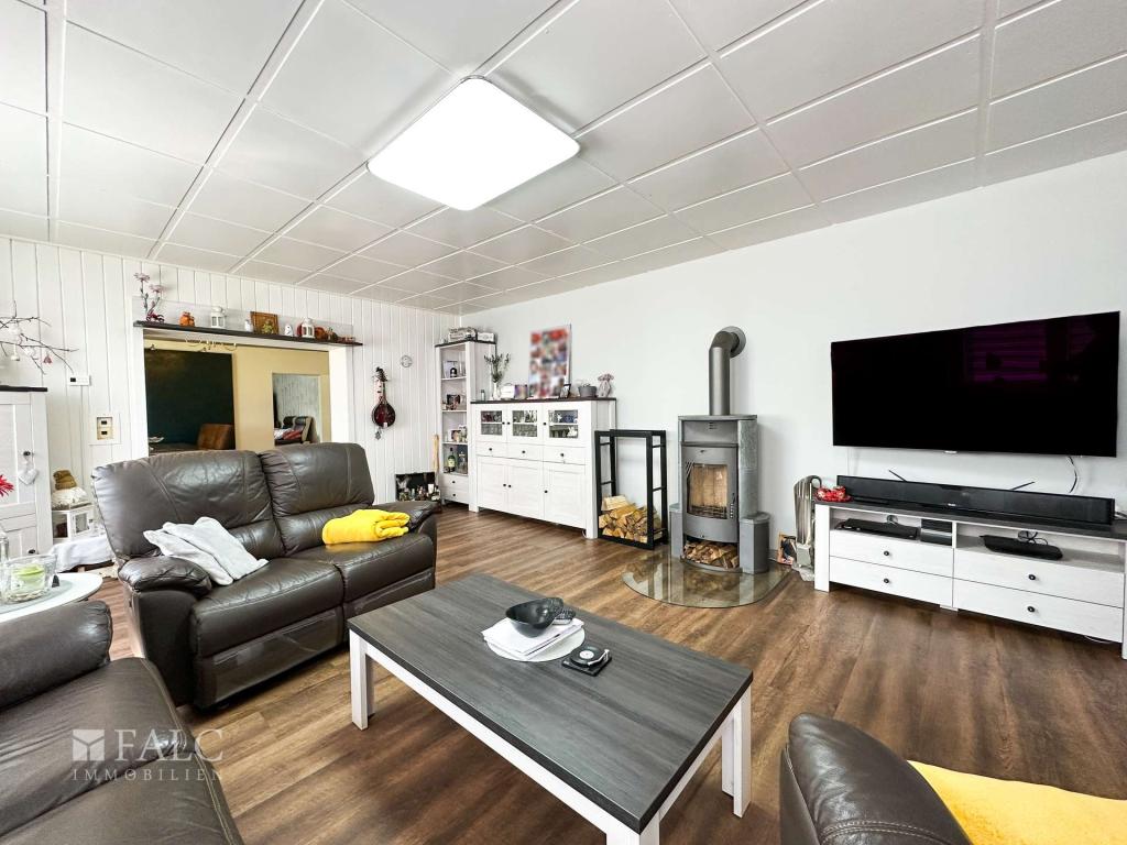 *Wohnzimmer