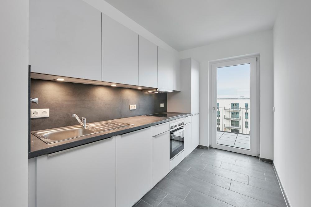 Küche mit Zugang Balkon