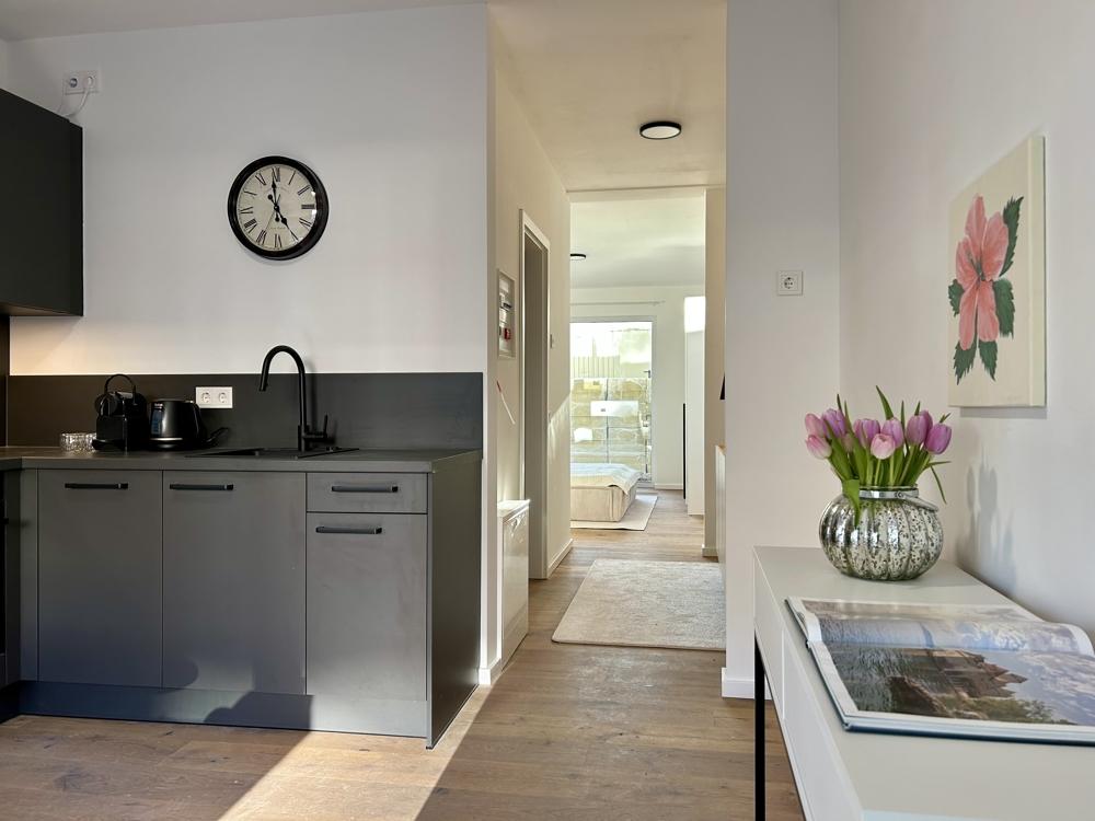 Küche/Wohnen (Musterwohnung)