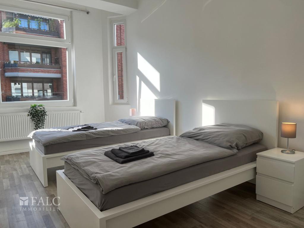 Schlafzimmer 1