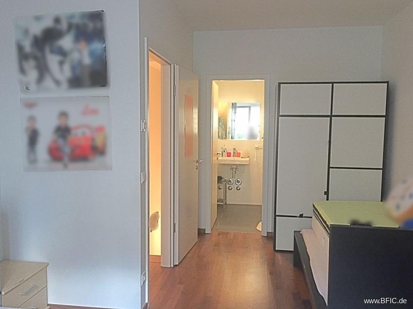 Schlafzimmer_2_mit_Bad_enSuite