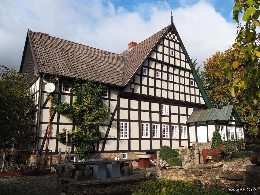 Gebäuderückseite