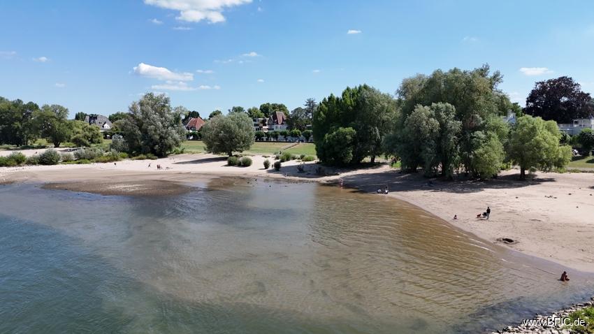 Flussbadestelle