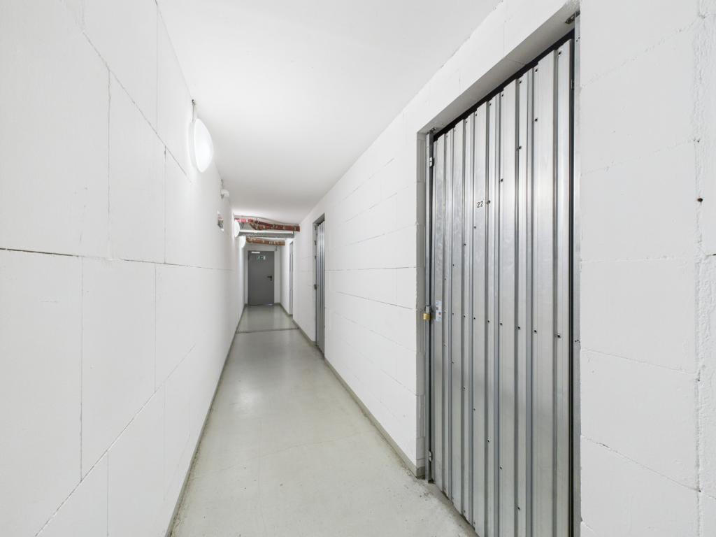 Keller