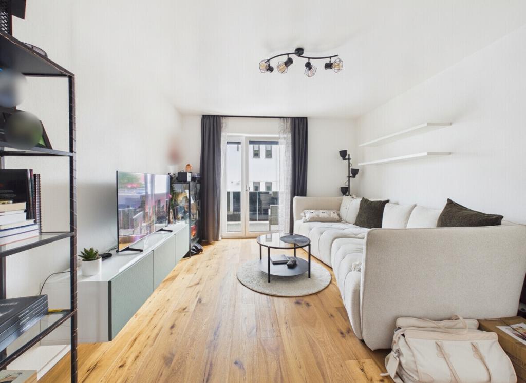 Außergewöhnlich schön! Helle 3-Zimmer-Wohnung mit Süd-West-Balkon in Ergolding - Photo 2