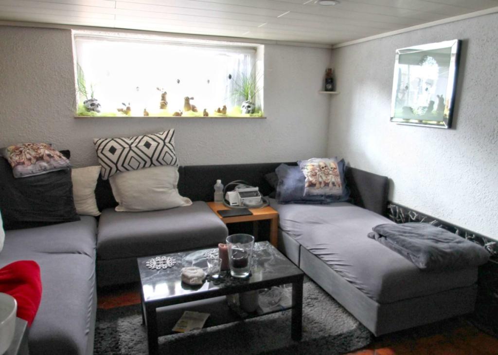 Zimmer  UG