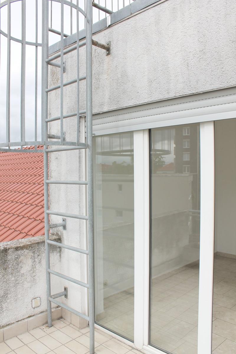 Balkon an Schlafzimmer 2