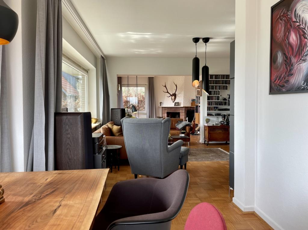 EG Blick vom Esszimmer uins Wohnzimmer