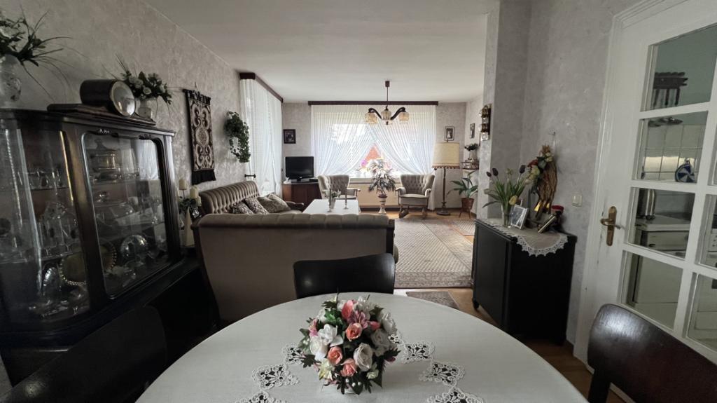 Wohn/Esszimmer